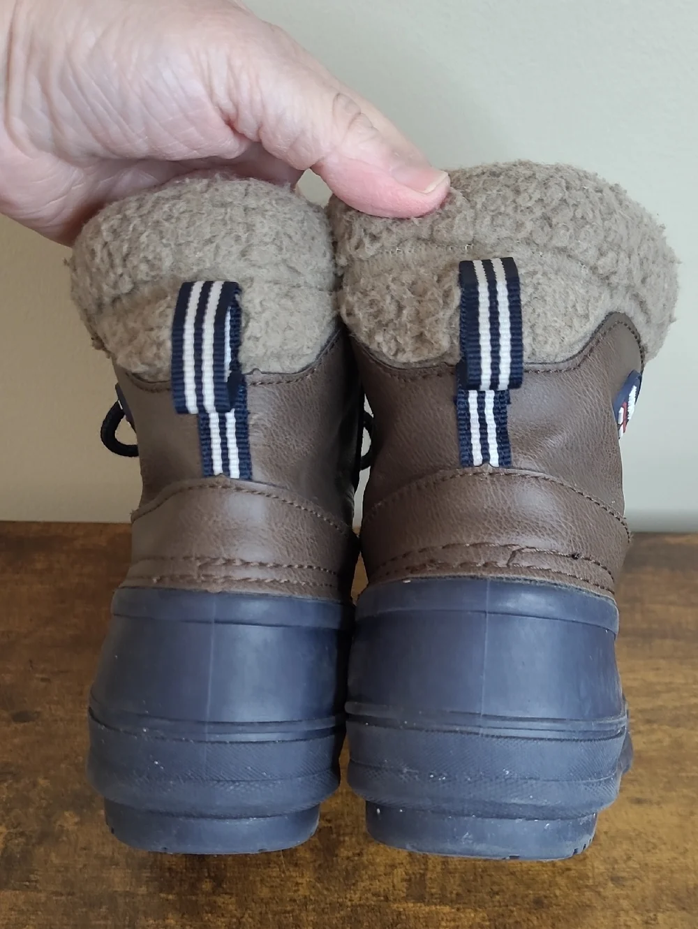 Nautica Brown & Navy Blue YARMUK Snow/Water Boots size 1
